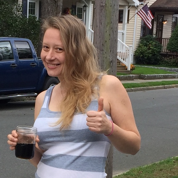 I’m Tonya K - TKinNJ’s closet. Welcome!! - Picture 7 of 13